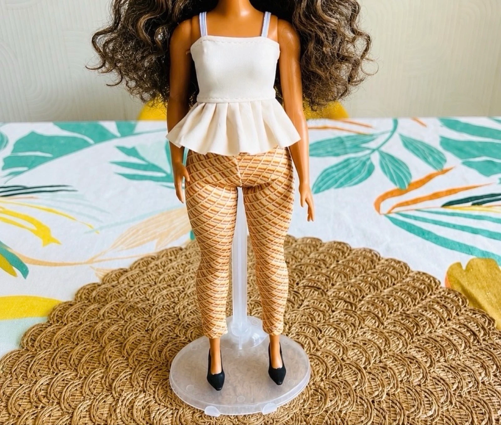 Ensemble pour poupée, Barbie curvy 